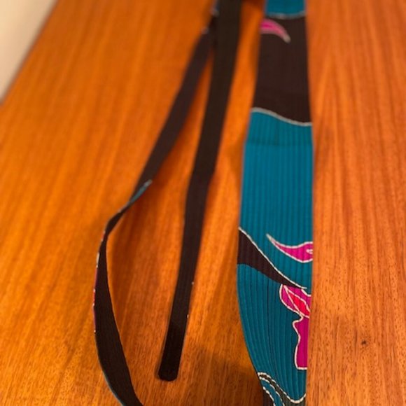 Silk multi color belt - Picture 2 of 3
